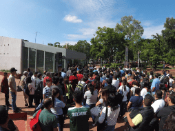 Esta mañana, 841 pasajeros participaron en el Macrosimulacro realizado en la Estación Juárez de la Línea 2 del Tren Ligero. TWITTER / @SITEURJAL