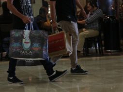 Iniciar la vida financiera con la distribución de gastos acorde al sueldo es clave para que los millennials no se endeuden. EL INFORMADOR / ARCHIVO