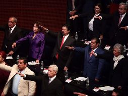 Los senadores condenaron el hecho de que Peña Nieto y Videgaray no defendieran dignamente los intereses de México frente a Trump. SUN/ARCHIVO