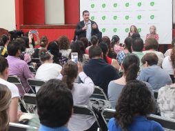 el Coordinador de Educación Básica, Víctor Sandoval, y el Director de Pensamiento Lógico Matemático, Guillermo Rivera, recalcaron que este sistema busca romper los paradigmas de la enseñanza de la ciencia. FACEBOOK / @educacion.jalisco
