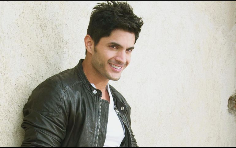 El actor y músico da vida al esposo de Selena. ESPECIAL