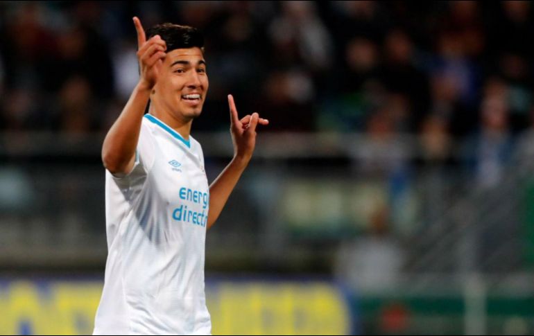 Por primera vez desde que llegó al Eindhhoven, Erick Gutiérrez podría ser titular en el clásico al encontrarse en óptimas condiciones, así lo dejó entrever el estratega Mark van Bommel. TWITTER / @psveindhoven