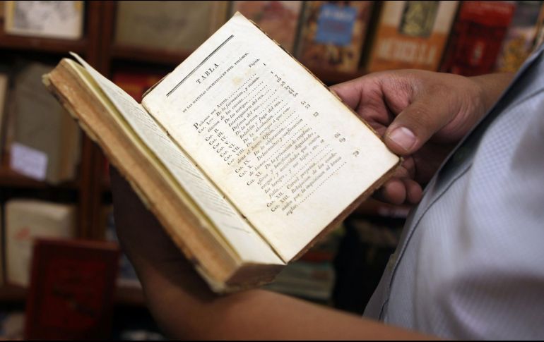 La neuróloga del IMSS, Nallely Sánchez Rosales, recomienda, entre otras cosas, los ejercicios de índole mental como los crucigramas, la lectura, el ajedrez, los acertijos matemáticos y los memoramas. EL INFORMADOR / ARCHIVO