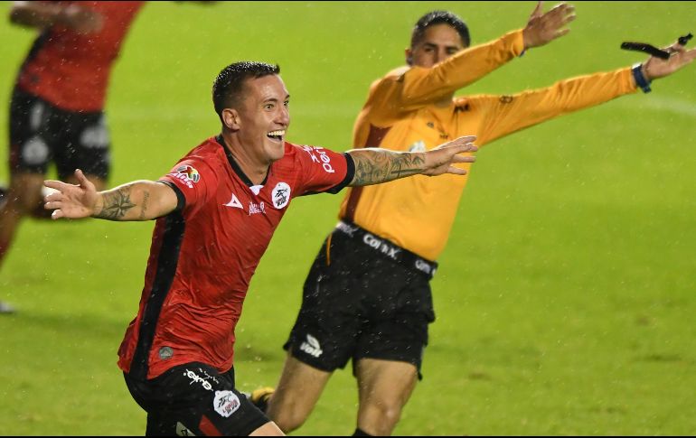 Lobos volvió a la senda del triunfo, luego de varias jornadas de no lograrlo, para sumar de a tres por segunda ocasión en el torneo. MEXSPORT/I. Ortiz