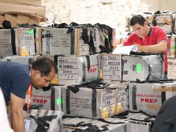 Los siete mil 174 paquetes son resguardados por elementos de la policía militar y federal. NTX / ESPECIAL