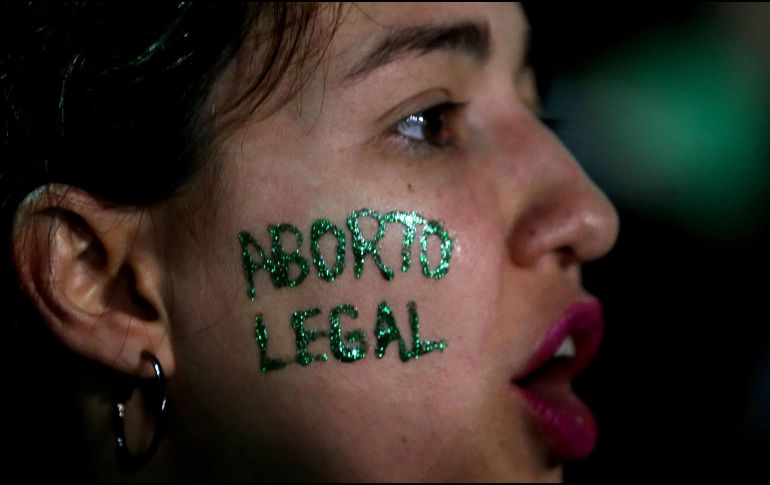 La decisión de cancelar el evento donde se hablará sobre el aborto fue criticada por usuarios de redes sociales. EFE / ARCHIVO