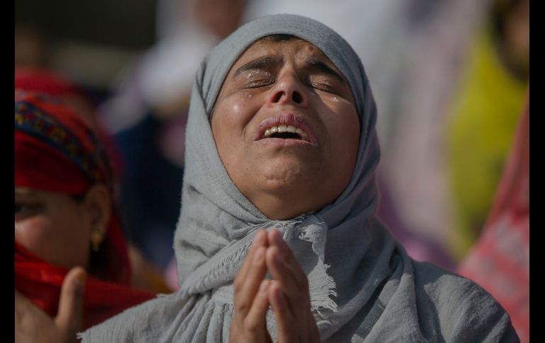 Una cachemira reacciona en el funeral de Mohammad Saleem Malik en Srinagar, India. Habitantes afirman que tropas indias mataron a Malik en un operativo contra militantes. AP/D. Yasin