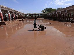 Las inundaciones son comunes en esta nación durante la época de lluvias ya que la precaria planificación urbana no es la adecuada. EFE/ ARCHIVO