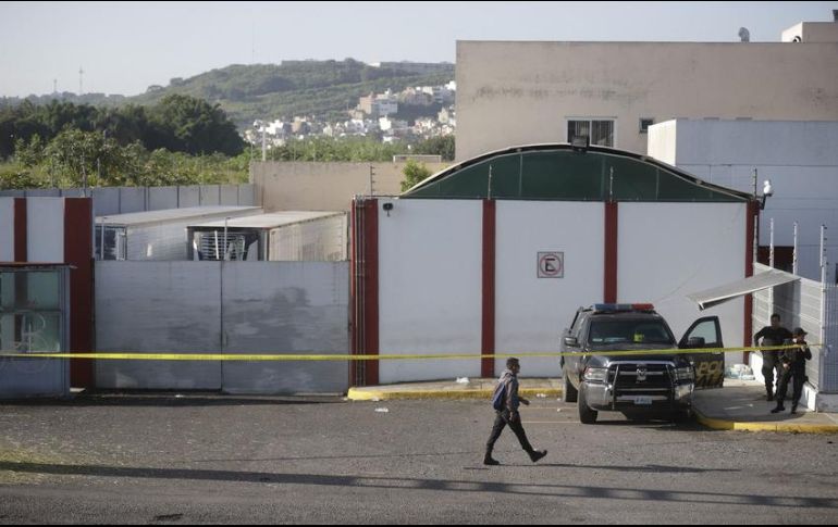 Los 444 cuerpos se encuentran en instalaciones de Ciencias Forenses y decenas de personas acuden a buscar rastros de sus familiares desaparecidos. EL INFORMADOR / ARCHIVO