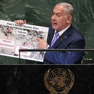Israel acusa a Irán de albergar “un depósito atómico secreto”