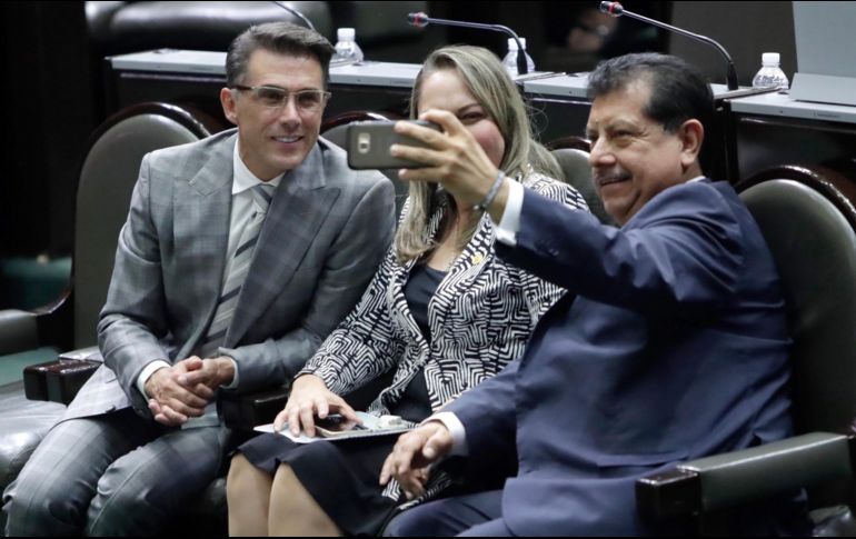 Sergio Mayer afirma que tiene un trabajo legítimo y que los votos lo respaldan. SUN / I. Stephens