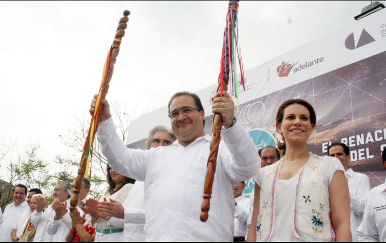 El nombre de Macías Tubilla fue mencionado en la audiencia en la que su esposo fue condenado por el delito de asociación delictuosa y 