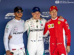 Un pequeño error del inglés frustró todas sus posibilidades de marcar el mejor crono en la sesión de calificación, lo que facilitó el ascenso a la ''pole'' de Valtteri Bottas. EFE / S. Suki