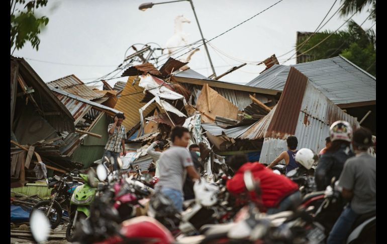 Aunque en los reportes preliminares la cifra era 30 personas, la cantidad de muertos ha subido a al menos 420. AFP