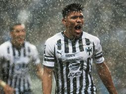 Bajo una intensa lluvia, Jesús Gallardo puso el último gol ante los Xolos.