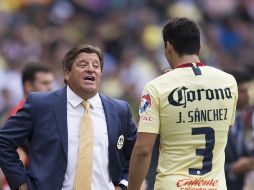 Herrera cree que los aficionados de América deben estar molestos, pero tranquilos por el buen juego del equipo. MEXSPORT/O. Martínez