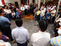 Del Toro se reunió con personal de inspección a quienes aseveró que cuentan con todo su respaldo. Cortesía / Ayuntamiento de Guadalajara