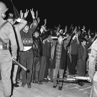 El día en que Salinas censuró "Rojo amanecer"