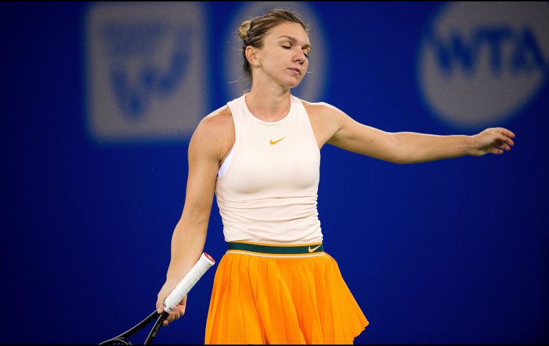 ''Voy a consultar médicos en los próximos días y les tendré al corriente'', informó la tenista rumana. AFP / ARCHIVO
