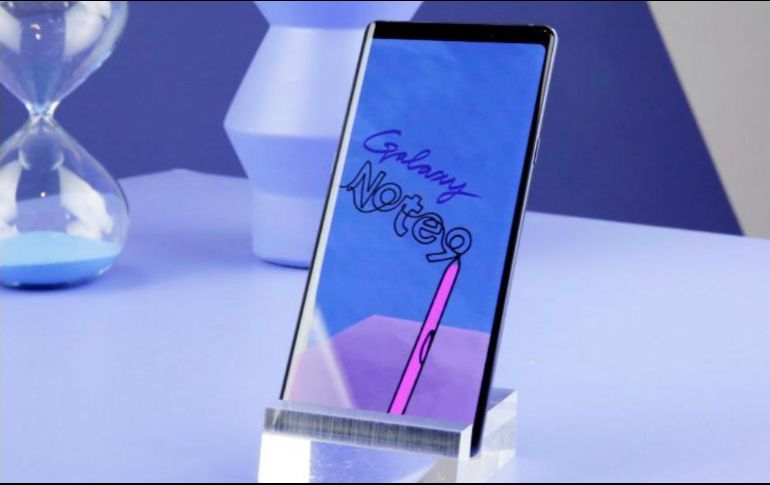 El dispositivo movil salió a la venta en México desde el pasado 31 de agosto. AP / ARCHIVO