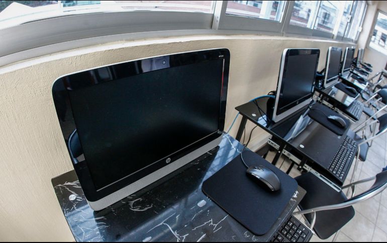 También fue el caso de Apple, así como otras compañías y agencias gubernamentales que también podrían estar afectadas por este espionaje industrial. EL INFORMADOR/ ARCHIVO