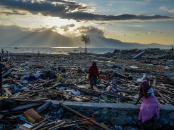 Un total de mil 551 víctimas mortales han sido enterradas en fosas comunes y más de 70 mil personas se encuentran desplazadas. EFE / I. Lubis