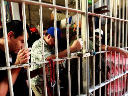 A pesar de que ya se han tomado medidas preventivas, las llamadas amenazantes desde diversas prisiones son una constante. EL INFORMADOR/ARCHIVO