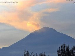 El coloso tuvo ocho explosiones, por lo que el semáforo de alerta volcánica se encuentra en Amarillo Fase 2. TWITTER/ @Popocatepetl_MX