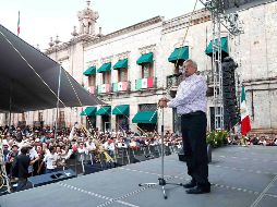 Miles de personas asistieron al evento de López Obrador organizado en Morelia, donde reafirmó sus compromisos de campaña. SUN/Y. Xolalpa