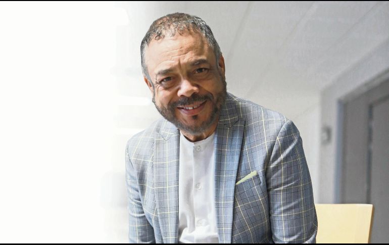 El cantante cubano posa para la lente de esta casa editorial, antes de su presentación en Expo Guadalajara. EL INFORMADOR / F. Atilano