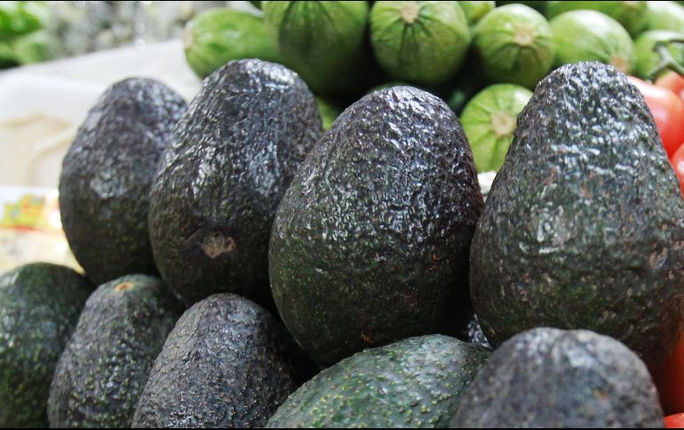 El fruto verde se mantiene en 55 pesos por kilo en el mercado Felipe Ángeles. NTX / ARCHIVO