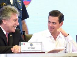 Peña Nieto destacó el papel de las Fuerzas Armadas para 