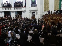 Aseguran que los 30 millones de pesos que se asignan para las salidas al extranjero pueden ocuparse para mejorar la productividad legislativa. NTX/ARCHIVO