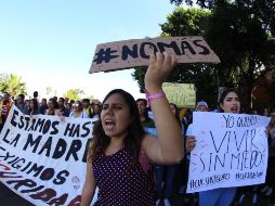 Hoy por la mañana, nuevamente la comunidad universitaria y la Federación de Estudiantes Universitarios (FEU) de la UdeG, salieron a las calles para exigir atención por parte de las autoridades y soluciones concretas para la ciudadanía. TWITTER/ @udg_oficial