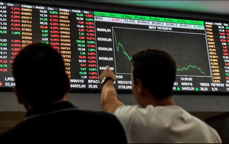 EU fue el factor de volatilidad en las operaciones de media semana, por el comportamiento del sector tecnológico y el mayor premio de sus bonos. AFP/N. Almeida