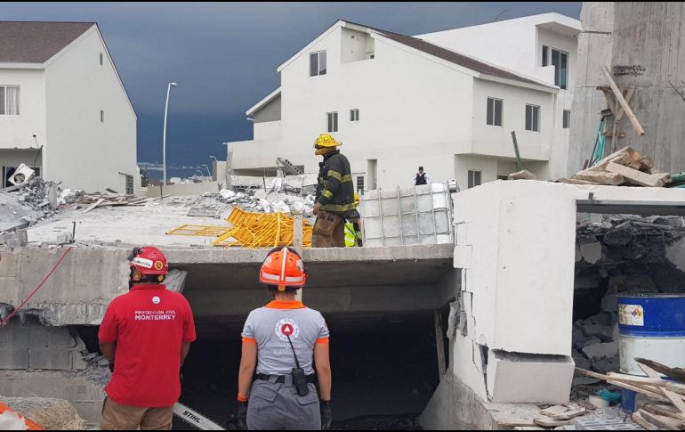 Según informes de trabajadores, al momento del colapso había al menos 18 personas laborando en el lugar. NTX/ESPECIA