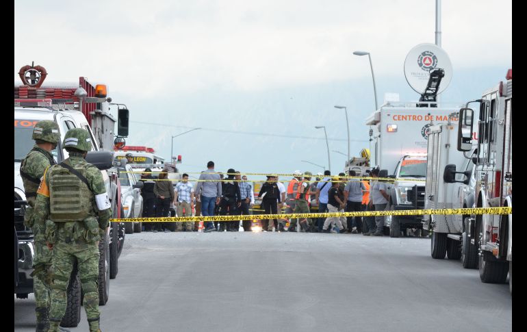  Enfatizó que el dueño del predio donde se derrumbó el edificio que se proyectaba sería una plaza comercial, ya está localizable y se espera que en las próximas horas comparezca ente el Minisiterio Público. SUN/ E.VASQUEZ