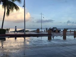 Sinaloa, Oaxaca, Sonora y Baja California Sur son las entidades que toman la medida preventiva ante el pronóstico de chubascos por efectos del ciclón que tocó tierra este día. EFE / L. Roldán