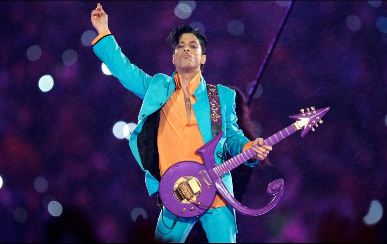 Omarr Baker, medio hermano de Prince, aseguró en Twitter que el mandatario nunca pidió permiso para usar las canciones. AP/ARCHIVO