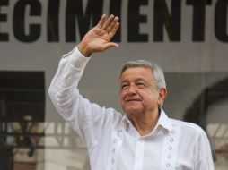 López Obrador afirmó que él quiere mucho a Morena, pero ahora es gobernar para el pueblo. NTX / J. Pazos