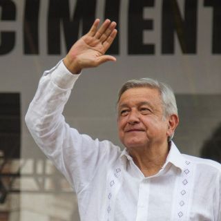 López Obrador advierte de impostores en "censo de bienestar"