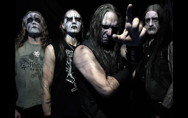 La banda se ha declarado abiertamente en contra de la religión y pronunciado como 