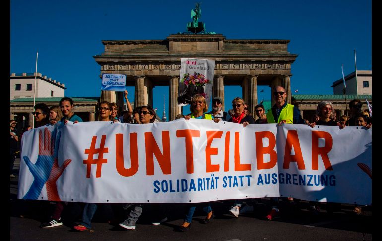 Otro estandarte en el que se puede leer 