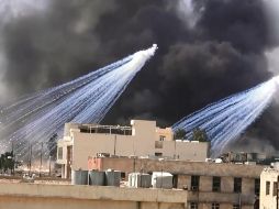 Trascendió que varias personas habrían muerto en la ciudad y otras resultaron heridas, luego que una panadería local fuera alcanzada por uno de los ataques. YOUTUBE