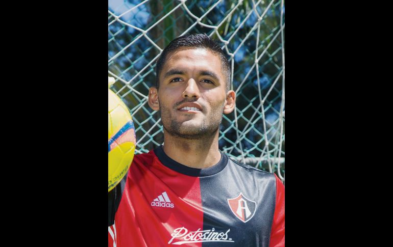 José Hernández Edad: 21 años/Club: Atlas  Surgido de las Fuerzas Básicas de los rojinegros, a sus 21 años ya sabe lo que es ser titular en Primera División, siendo el guardameta del Atlas desde finales del Clausura 2018 y hasta la fecha. Alumno de la escuela del profesor Raúl Morales, Hernández ha formado parte de la Selección Sub-20.