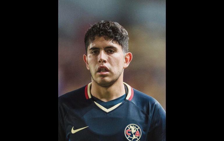 Carlos Vargas Edad: 19 años/Club: América  Tras haber debutado en 2017, Vargas se ha ganado un lugar en el 11 titular de los azulcremas bajo las órdenes de Miguel Herrera, quien le dio la oportunidad de debutar con los Xolos. Ha demostrado condiciones para desempeñarse como defensa central, despertando el interés de otros equipos mexicanos.