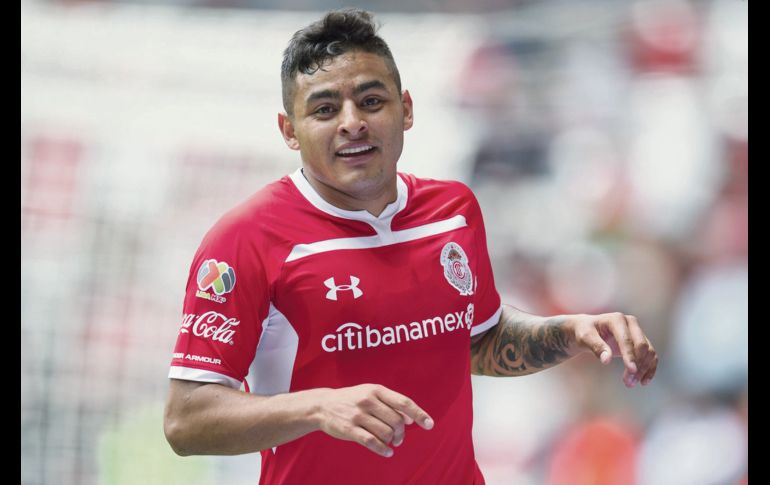 Ernesto Vega Edad: 20 años/Club: Toluca  Las lesiones han sido su mayor lastre, aunque ha tenido la fortaleza para superarlas. Es uno de los últimos canteranos que han brillado en las inferiores del Toluca, el delantero escarlata se ha adueñado de un lugar en la titularidad, además de haber sido considerado para el anterior proceso en la Selección Sub-20.