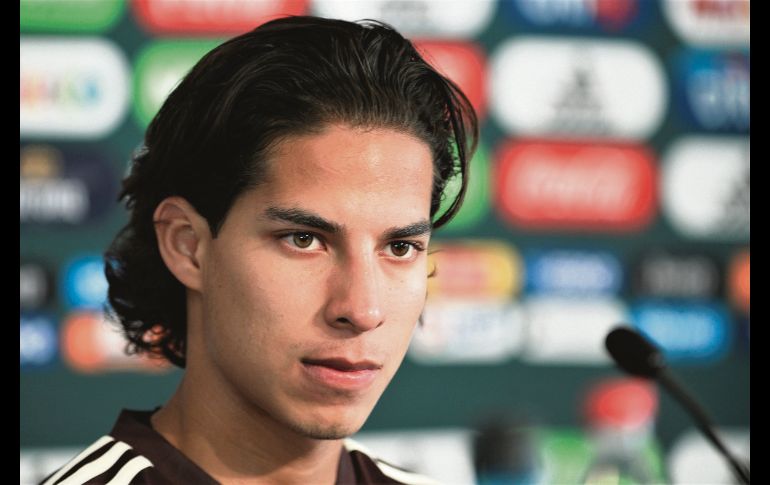 Diego Lainez Edad: 18 años/Club: América  Considerado como la joya a pulir del futbol mexicano, el tabasqueño es uno de los pocos jugadores que ha cumplido con el proceso en Selecciones nacionales menores al haber jugado en Sub-15, Sub-17, Sub-20 y Selección mayor. Lainez es delantero, aunque también es utilizado como mediocampista por izquierda.