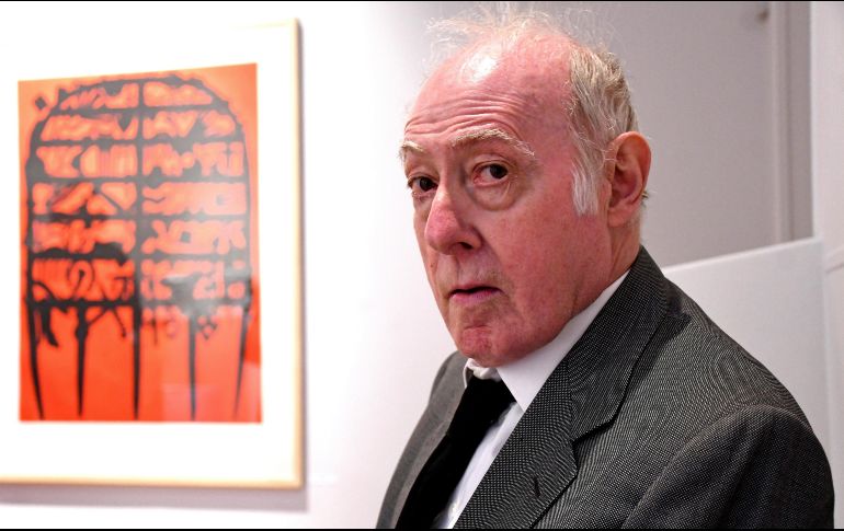 Las obras de Arroyo cuelgan en los más reputados museos de arte moderno españoles y extranjeros y su creatividad se extiende a las escenografías teatrales y las ediciones ilustradas. EFE / P. Martín