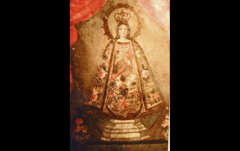 Sin la menor duda que los Tapatíos en general somos auténticamente “Zapopanos”, pues sin restarle méritos a la Guadalupana, la devoción por la “Generala” por tierras de la Nueva Galicia es anterior a la Virgen del Tepeyac. Aquí un artista popular de inicios del S. XIX plasmó en lámina de cobre a la Virgen de Zapopan cuya lujosa indumentaria denota la influencia asiática de la Nao de China que nos llegaba por San Blas. Colección privada de este Duque.